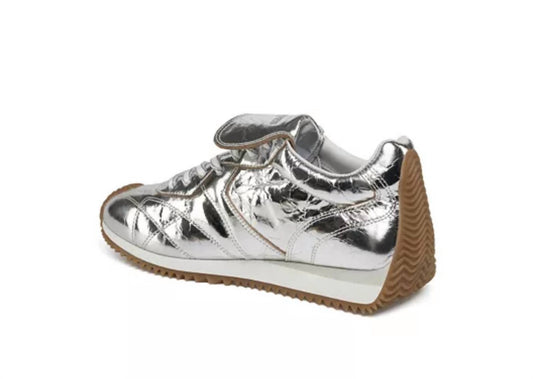 J/Slides - Women Lottie Sneakers