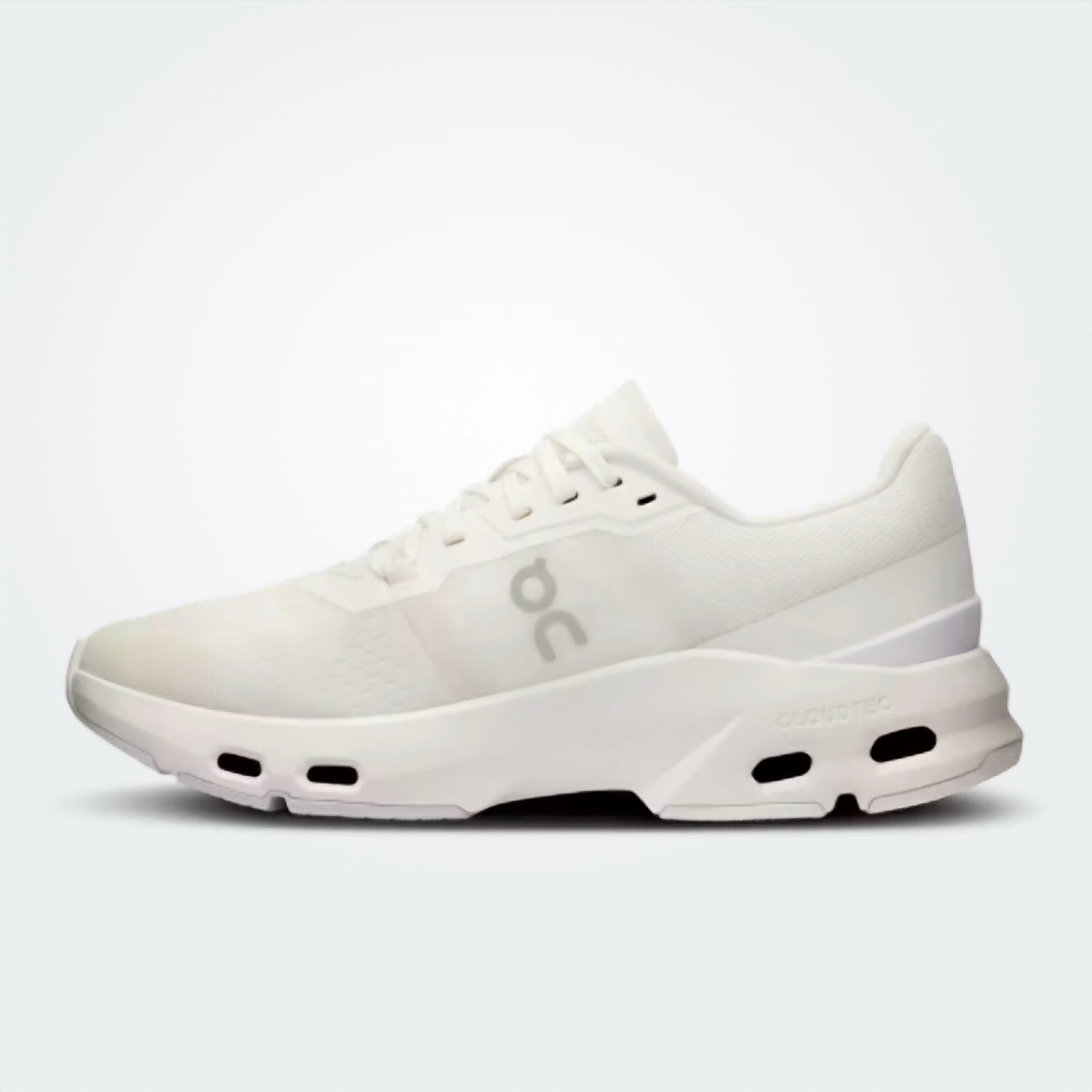 On - Women's Cloudpulse Sneakers