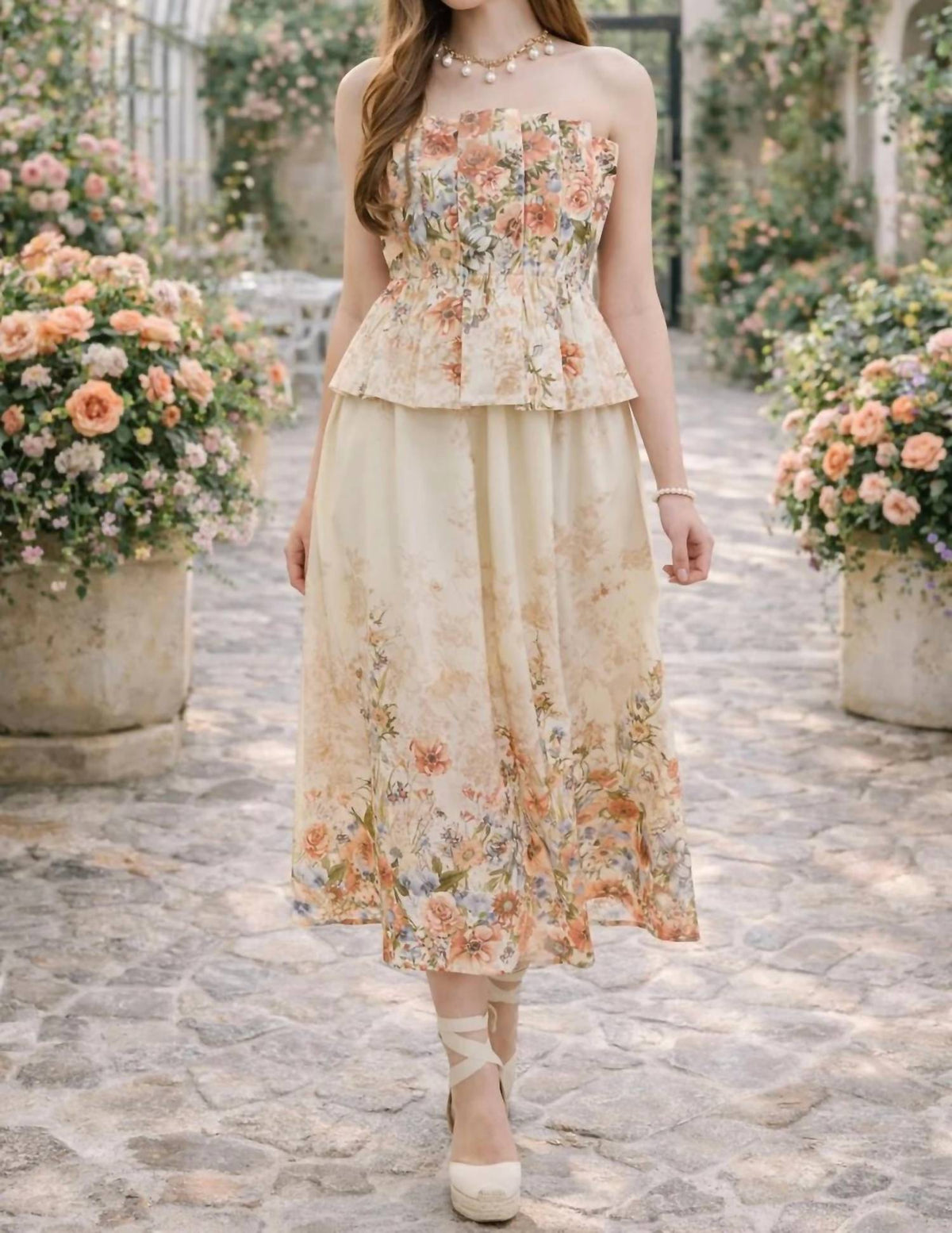 Entro - Floral Strapless Midi Dress