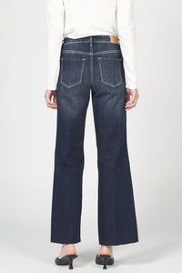 DEAR JOHN DENIM Micha Mid Rise Jeans in lennon - women's jeans - detail view