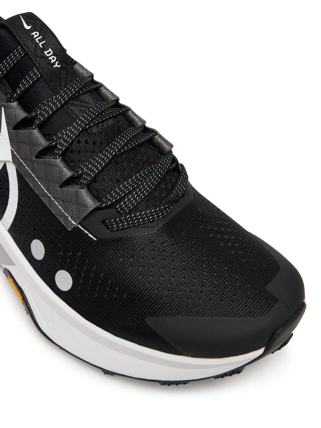 Nike - Men's Zoomx Zegama Trail 2 Running Shoes