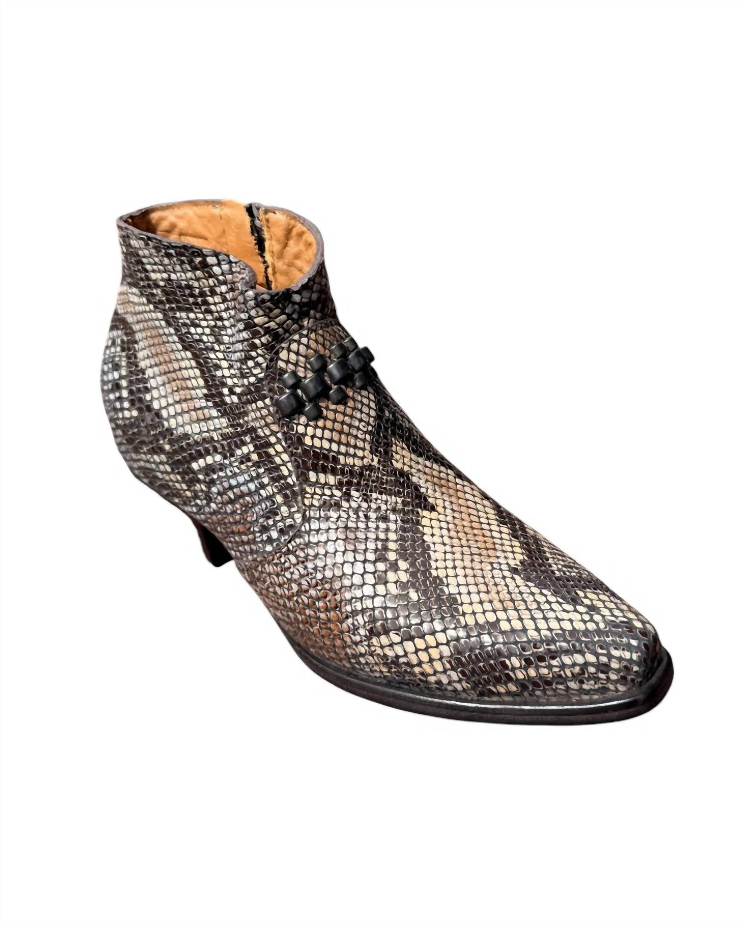 Calleen Cordero - Women's Rolex Boot