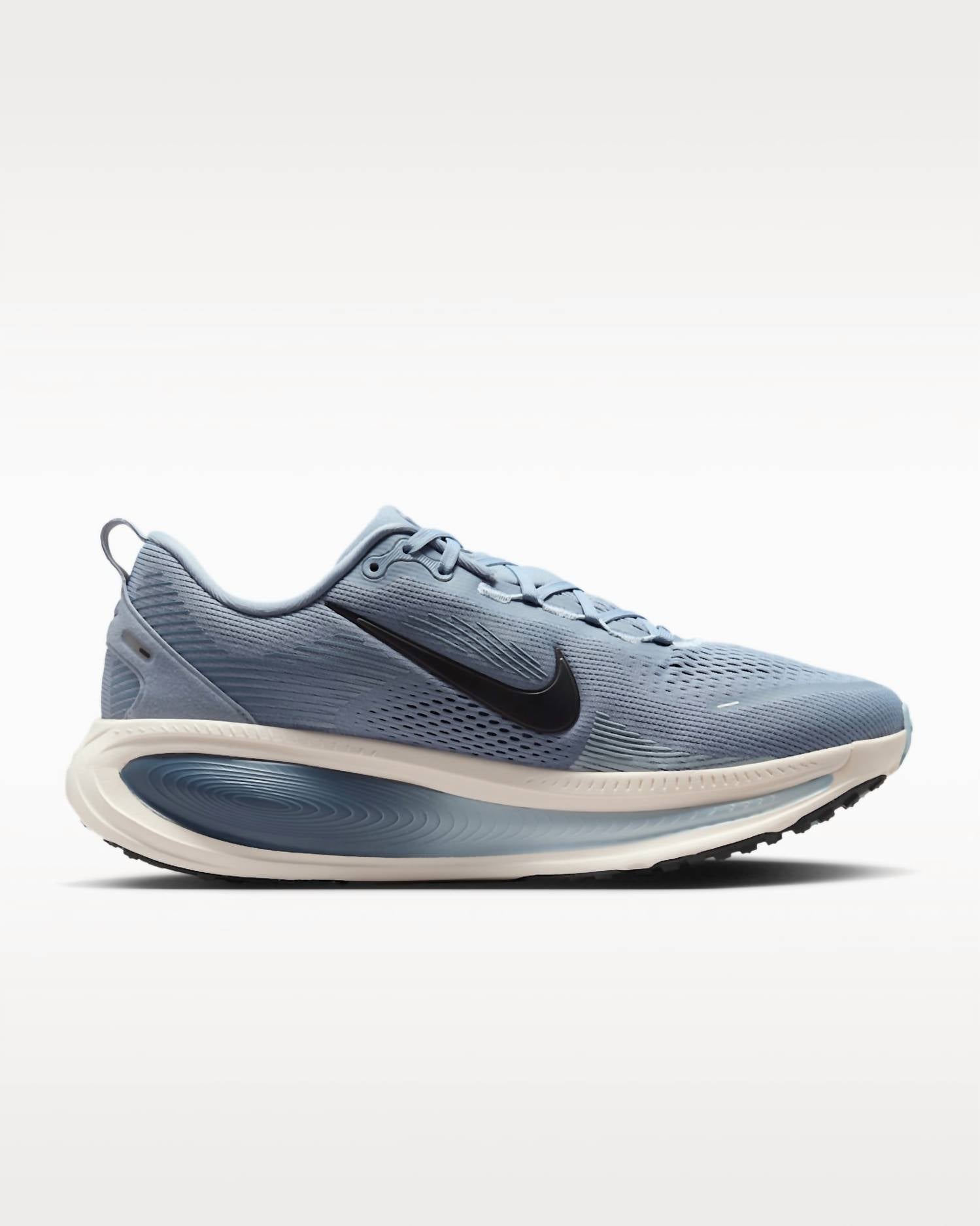 Nike - Men's Vomero 18 Road Running Shoes