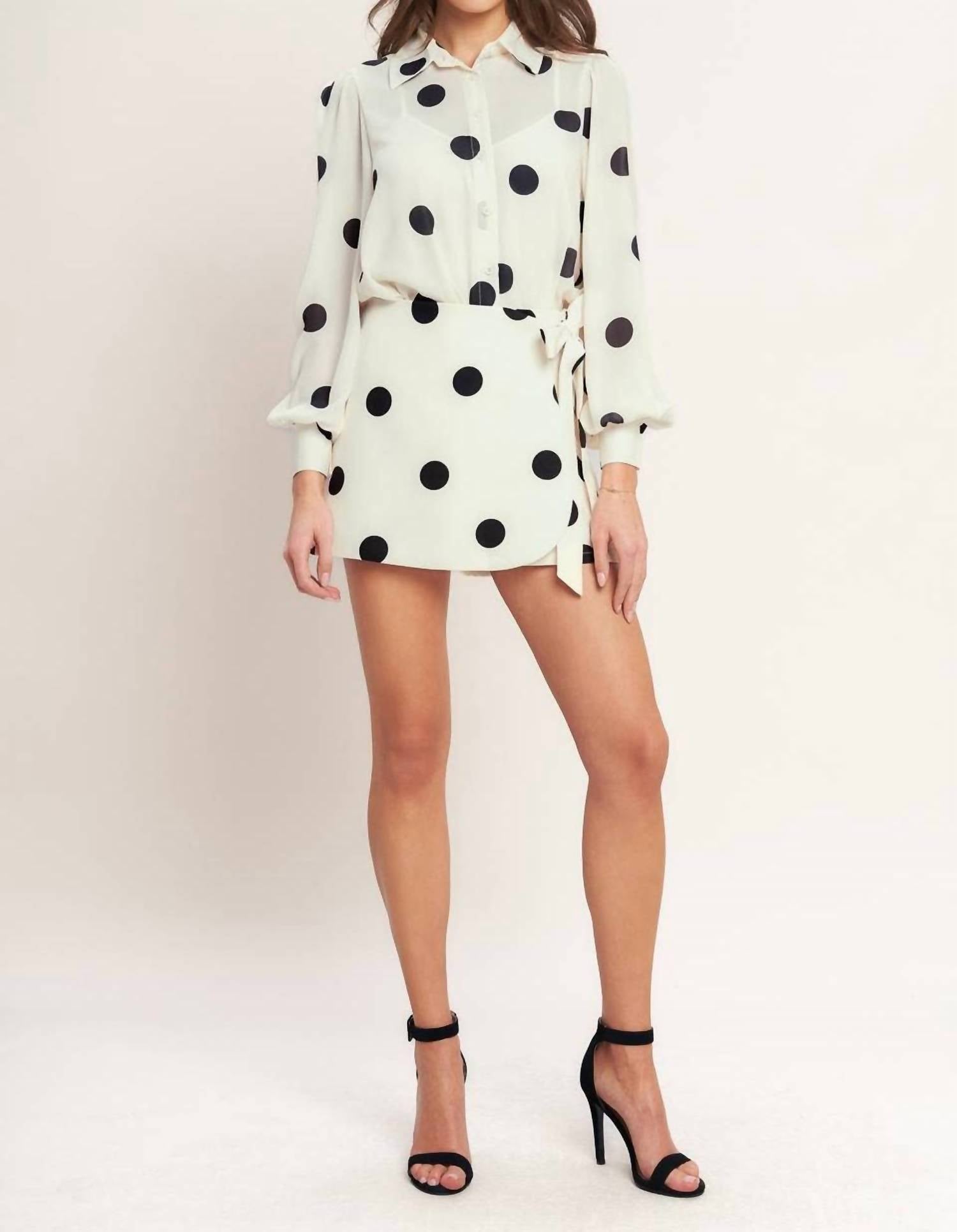 Flying Tomato - A Printed Woven Skort