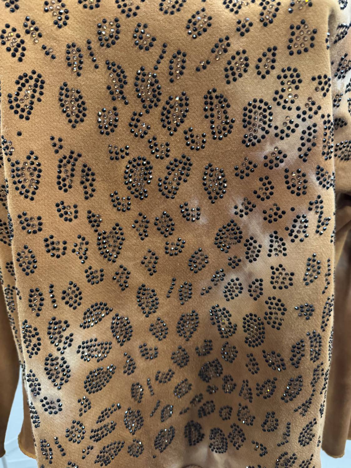 Azi - Women's Sparkly Cheetah Top