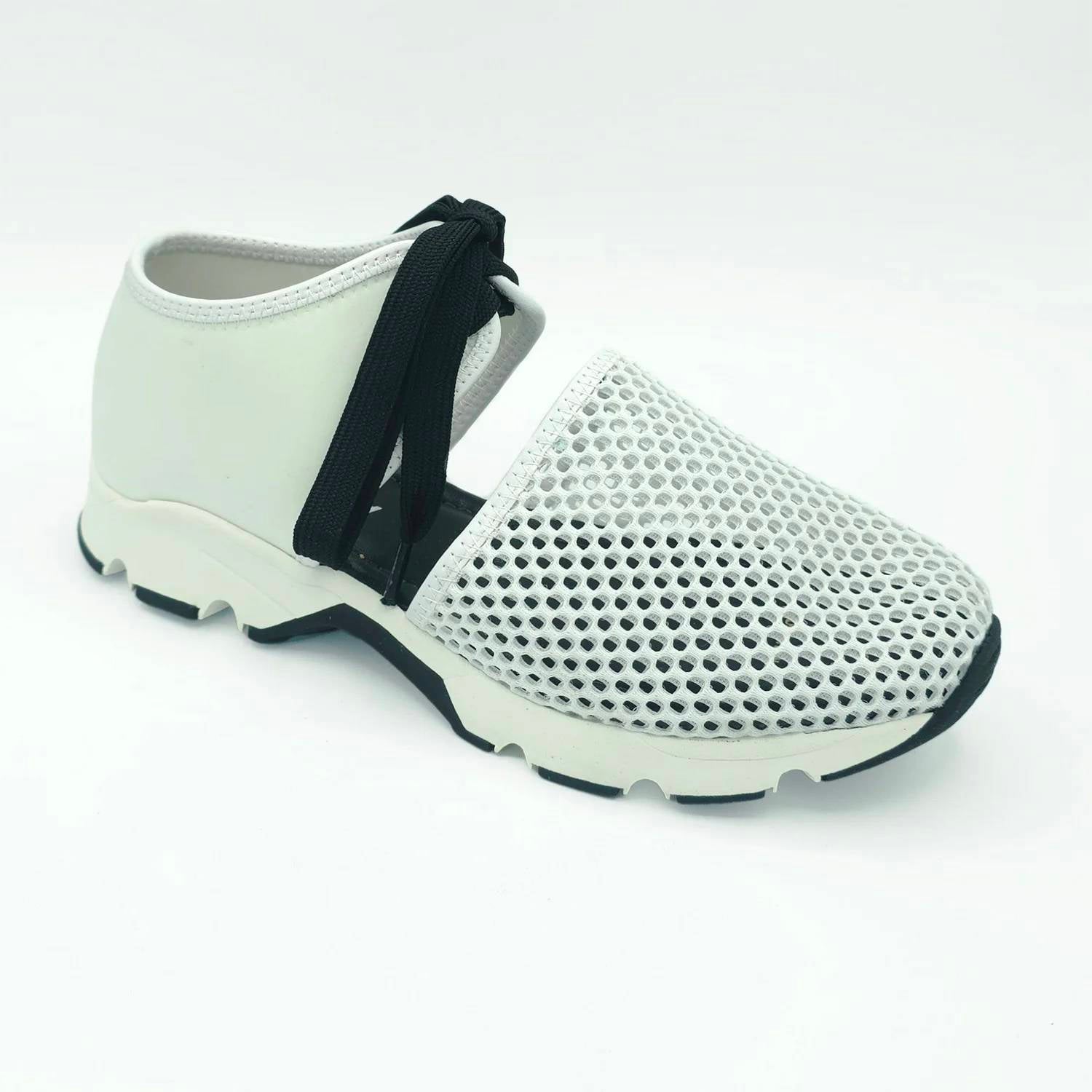 All Black - Women's Amazing Mesh Sneakers