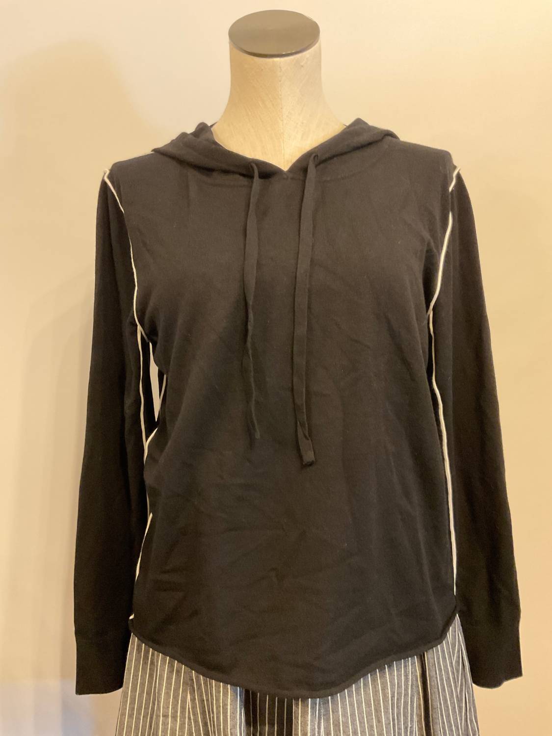 J. Society - Women's Long Sleeves Accent Piping Hoodie