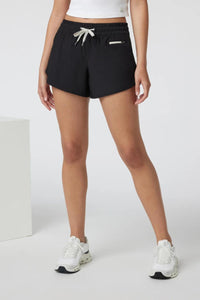Vuori - Clementine 4" Short 2.0