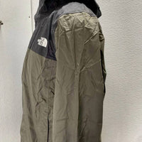 THE NORTH FACE Men's Venture 2 Rain Jacket in black green - men's jacket - detail view