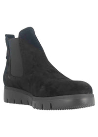 GABOR Women's Suede Ankle Boot in black dreamvelour - women's shoe - detail view