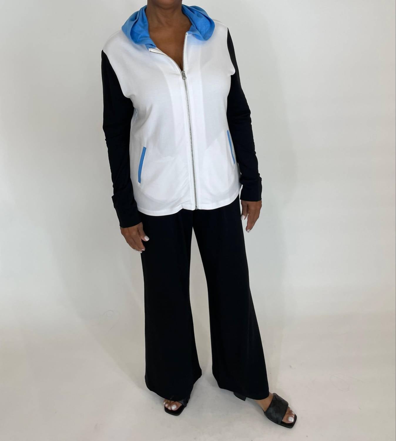 Pure Amici - Leni Sweater Hoodie