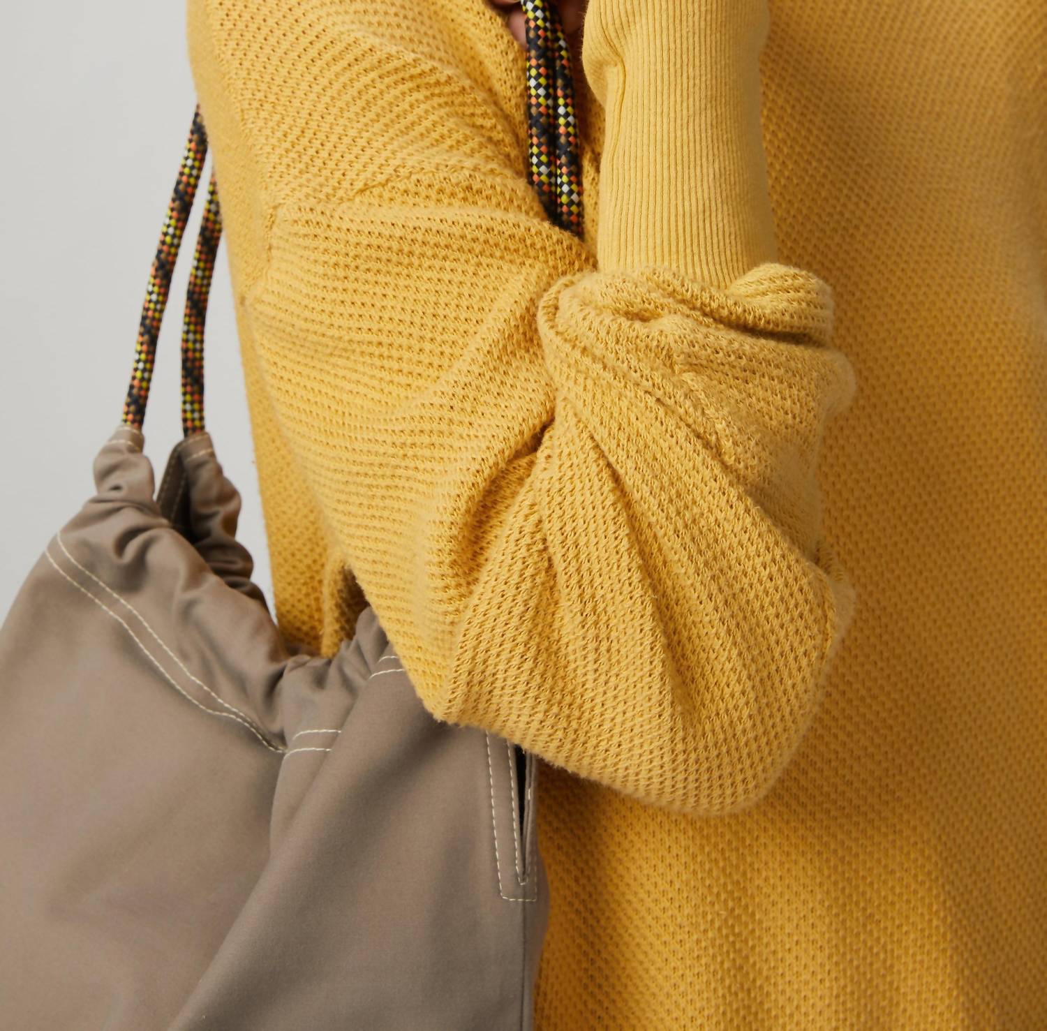 BENTE SWEATER