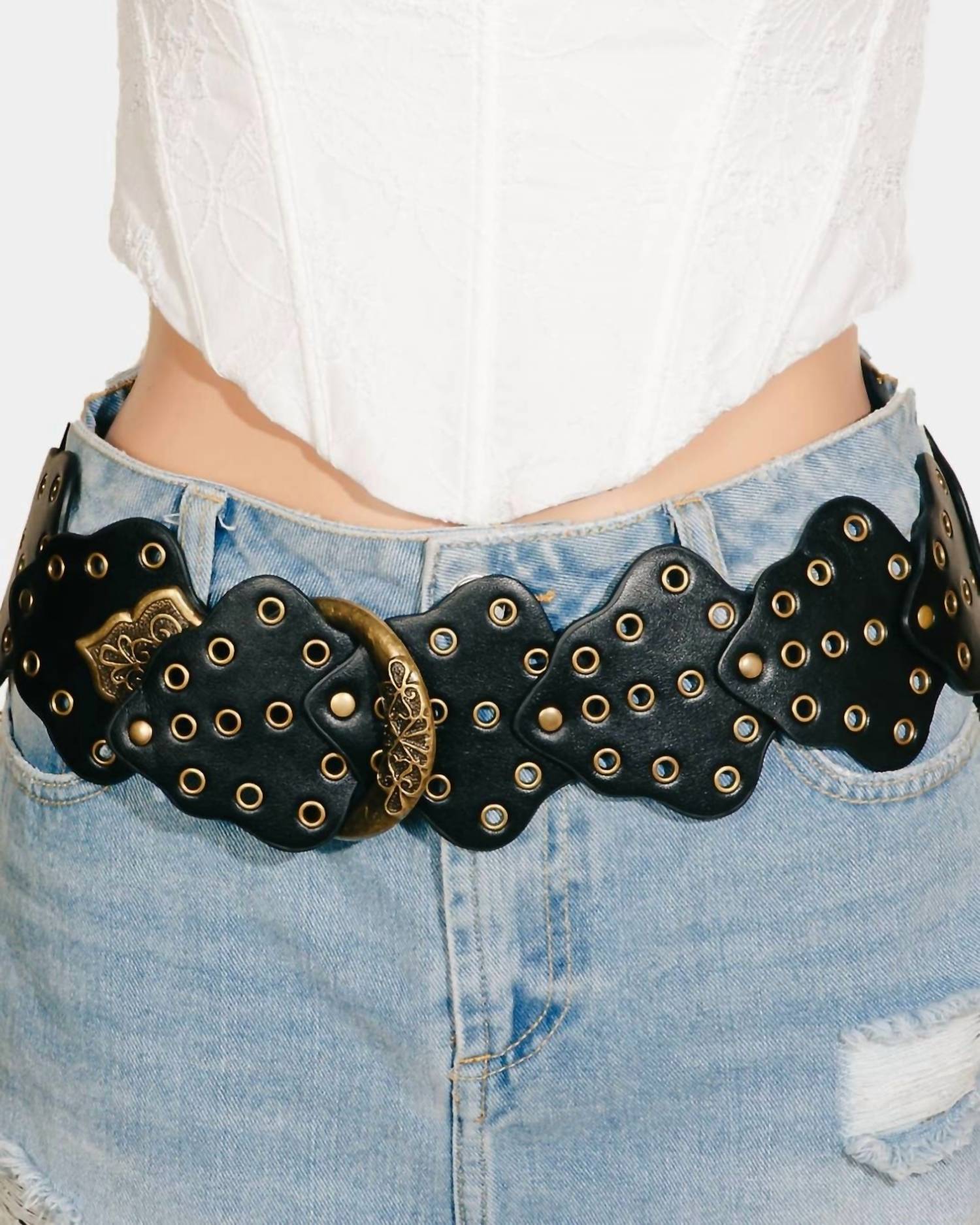 FAME ACCESSORIES Grommeted Vegan Leather Patch Linked Belt in black - women's accessory - detail view