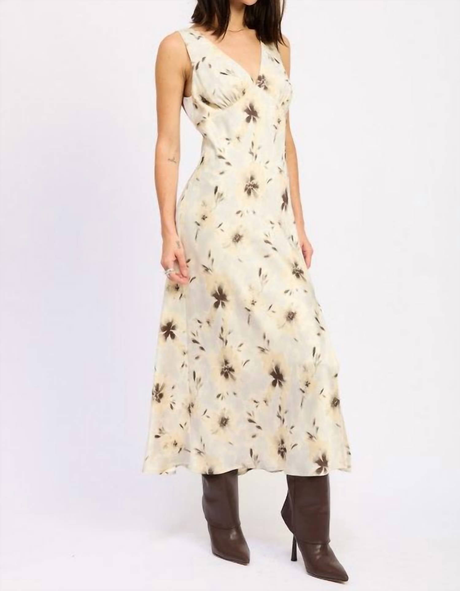 Emory Park - Floral V Neck Midi Dress