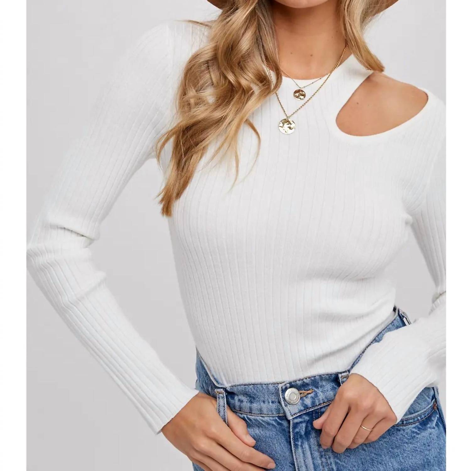Bluivy - Cutout Shoulder Ribbed Top