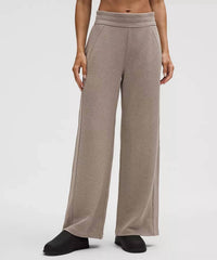 Lululemon - Scuba Mid-rise Wide-leg Pant