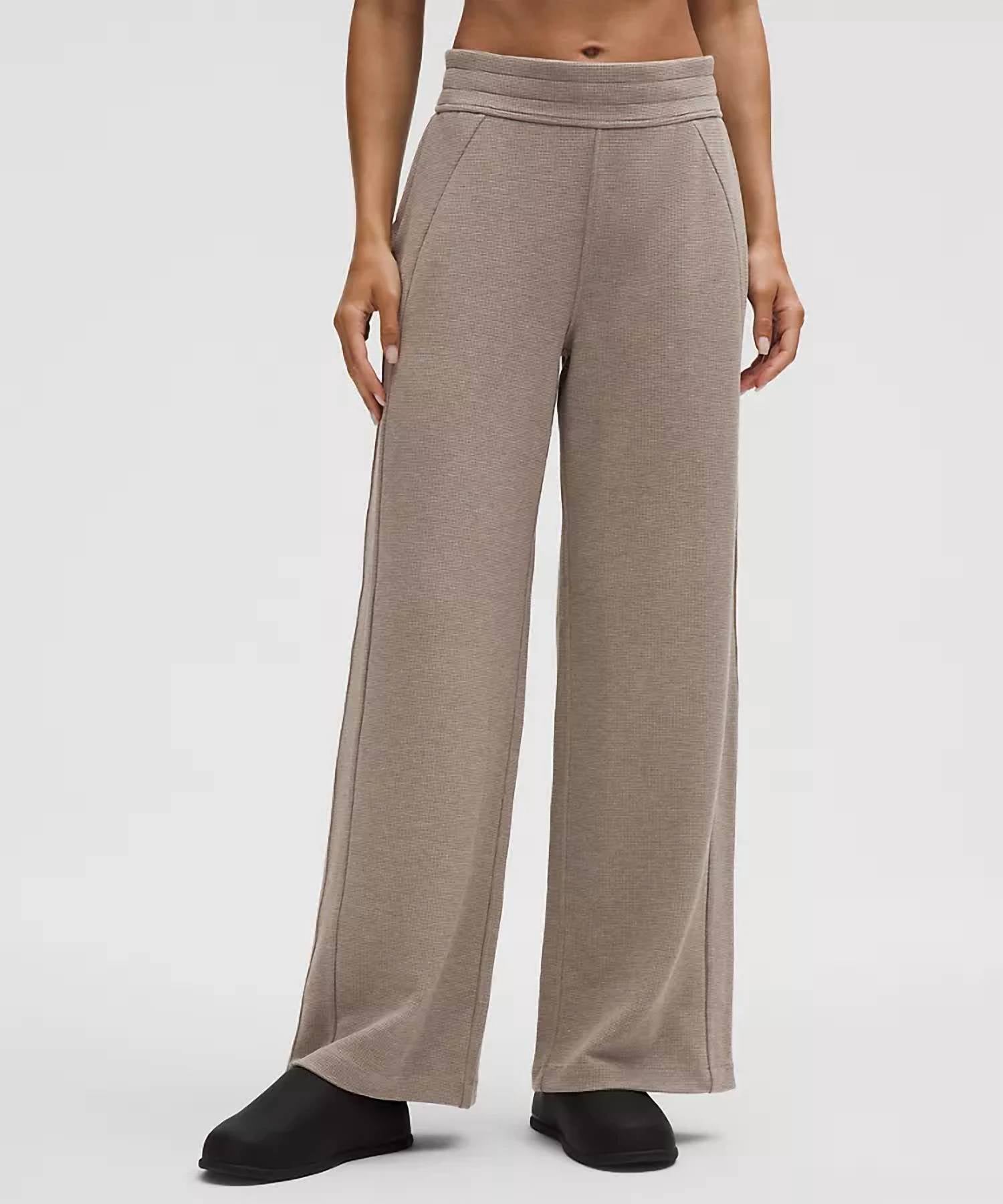 Lululemon - Scuba Mid-rise Wide-leg Pant