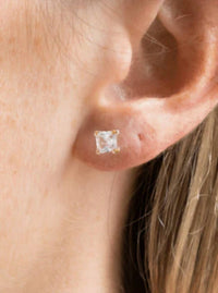 Alchemy & Co - Women's Hbic Studs