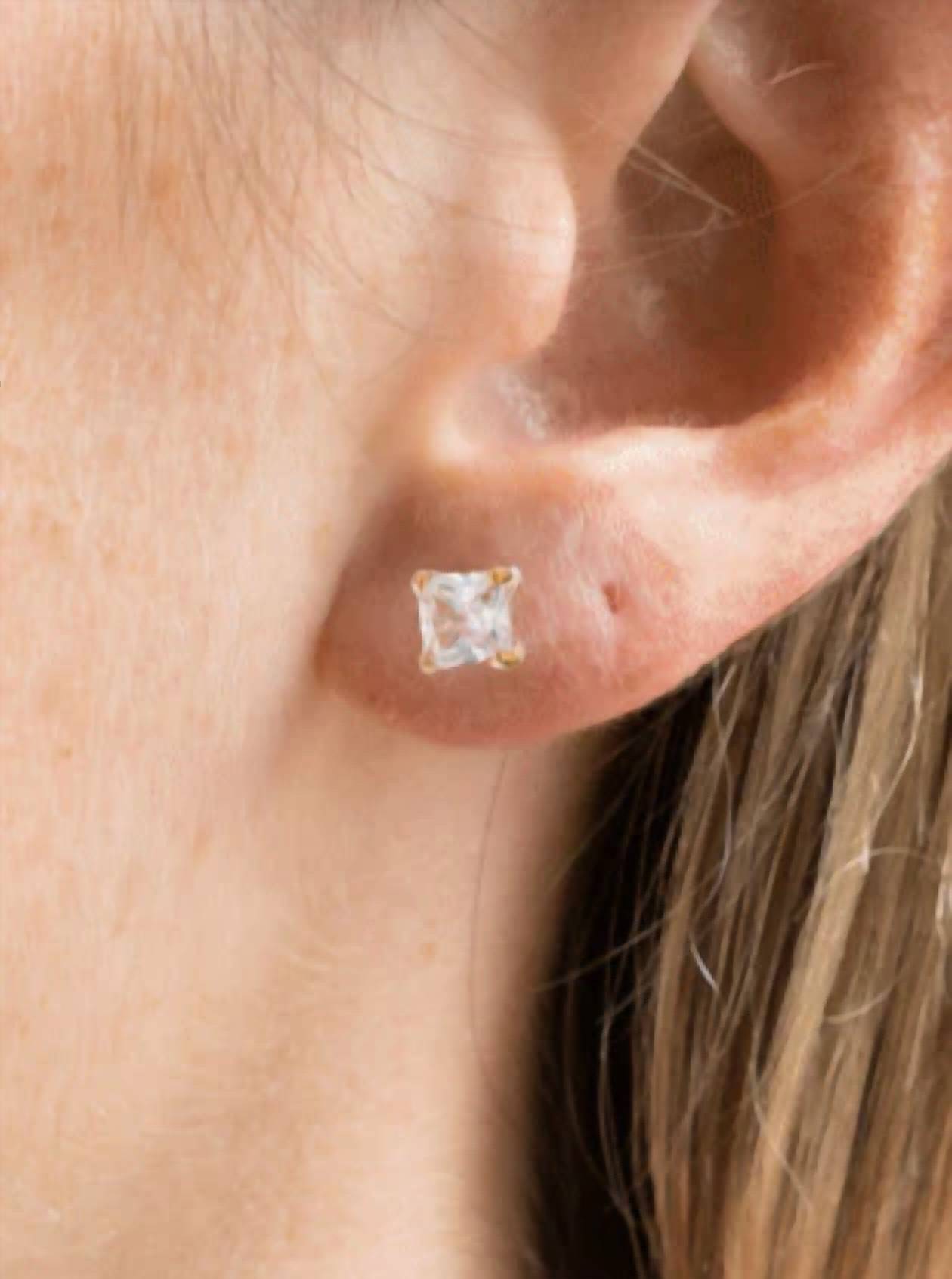 Alchemy & Co - Women's Hbic Studs