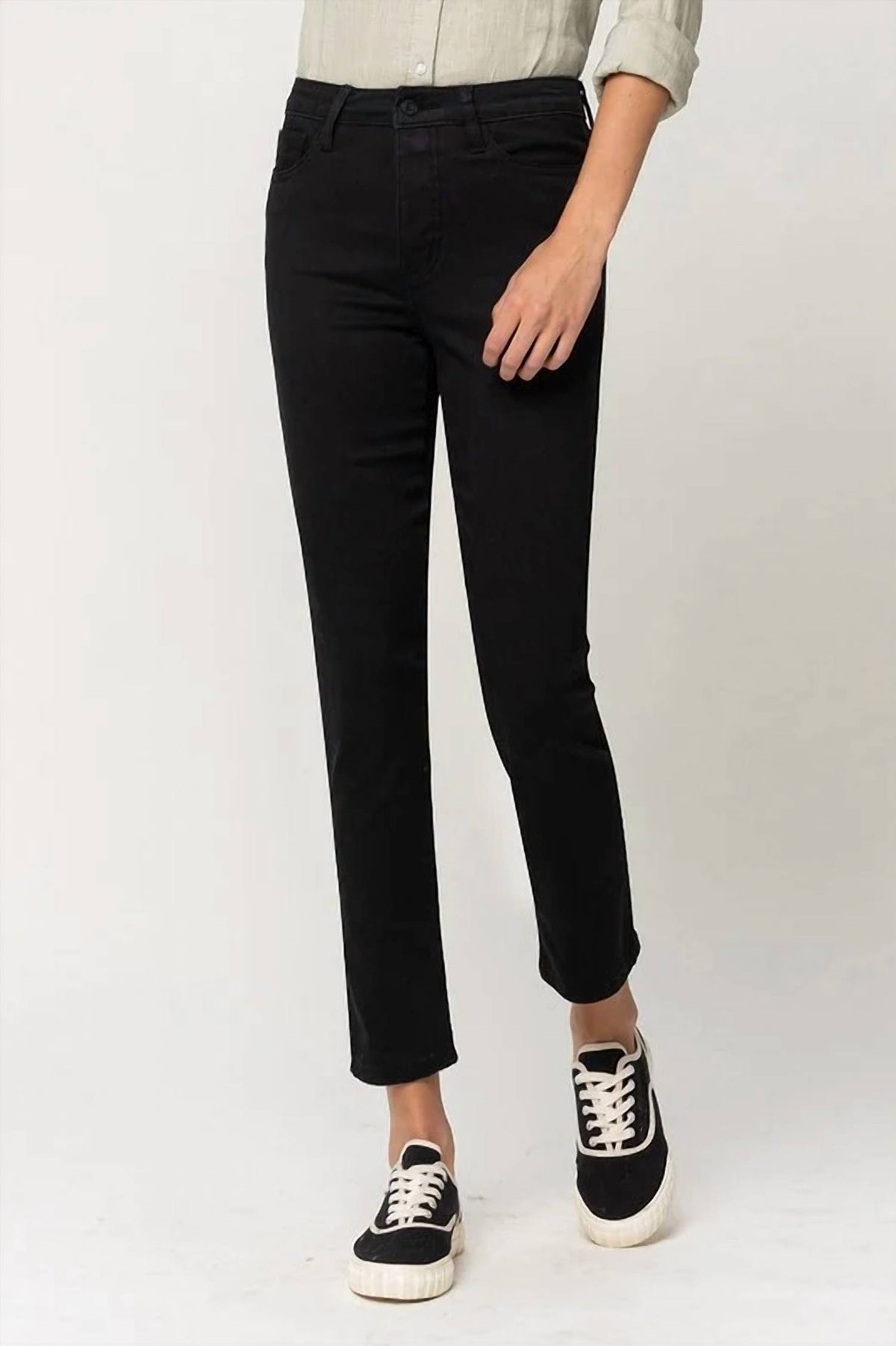 Sanity Style - Regina Straight Leg Jeans