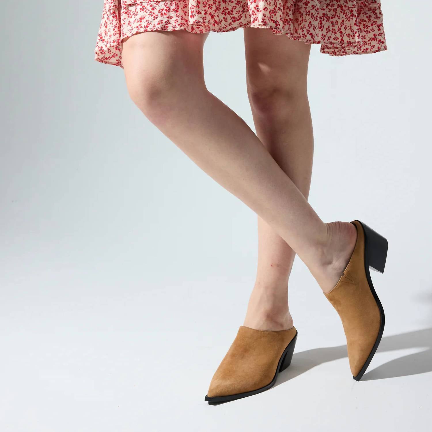 Yosi Samra - Women's Savile Pointed Toe Mules