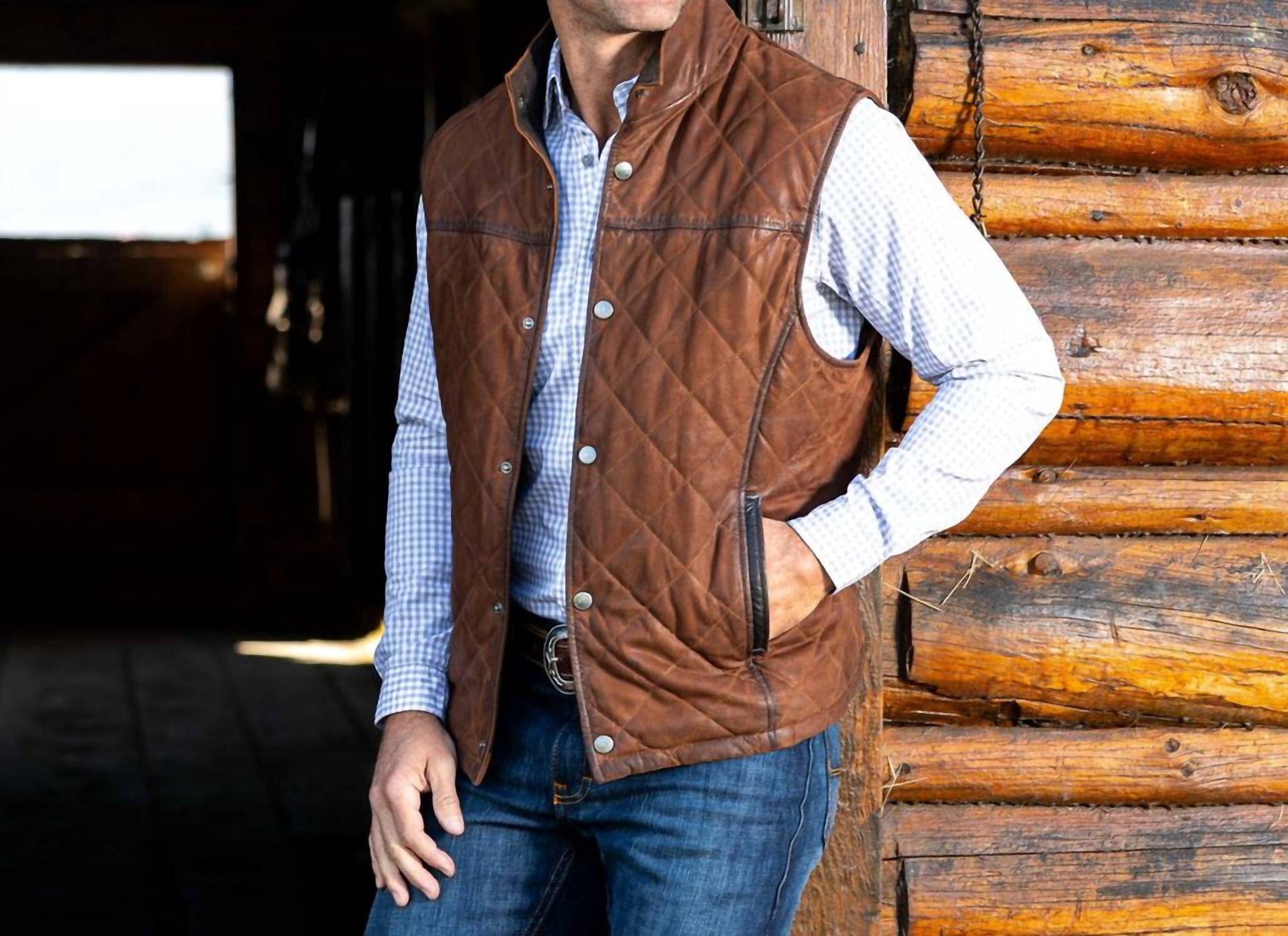 Madison Creek Outfitters Beaver Creek Leather Vest in bourbon - men's jacket - detail view