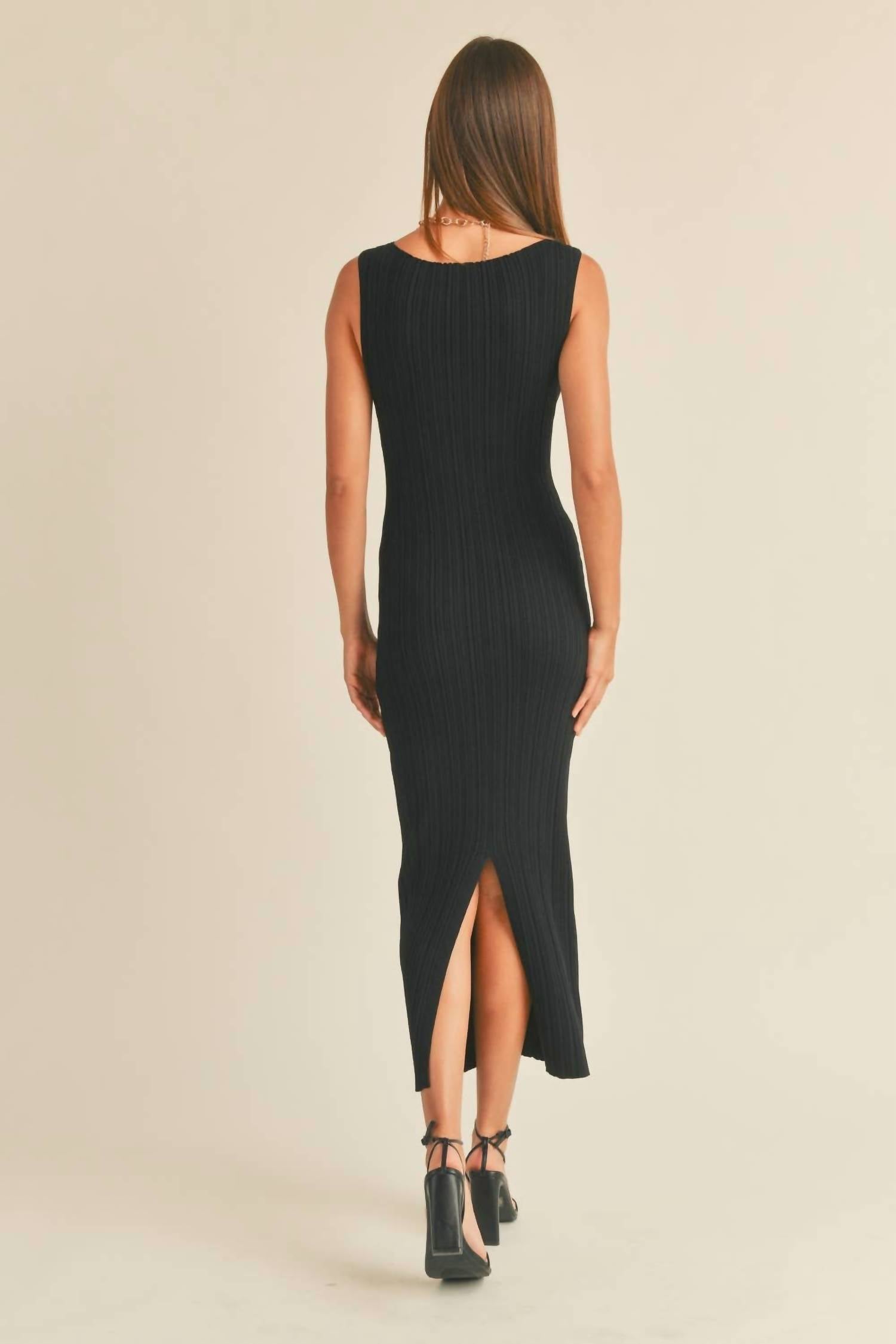 Miou Muse - Rib Knit Sleeveless Midi Dress