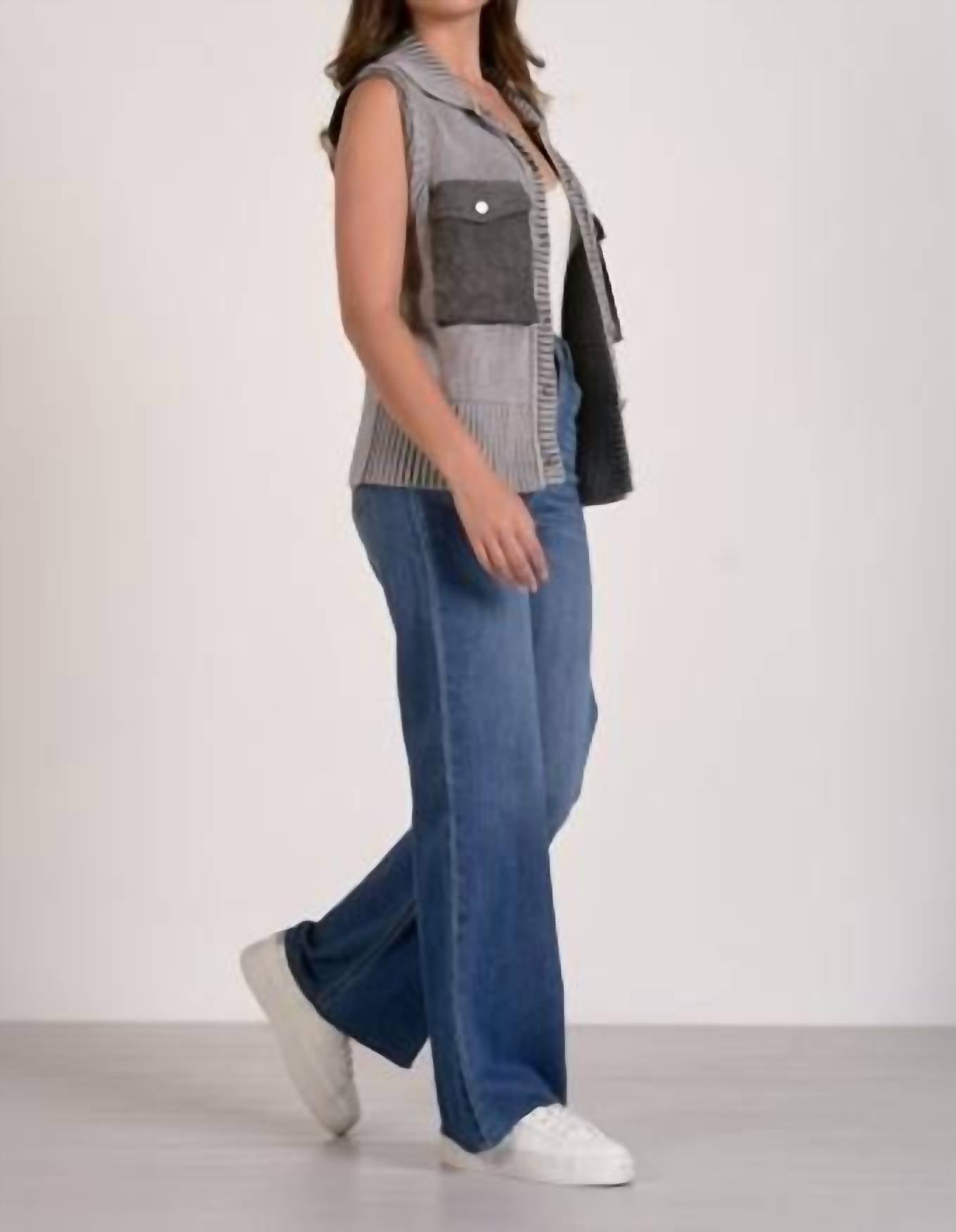 Elan - Obsessed Vest