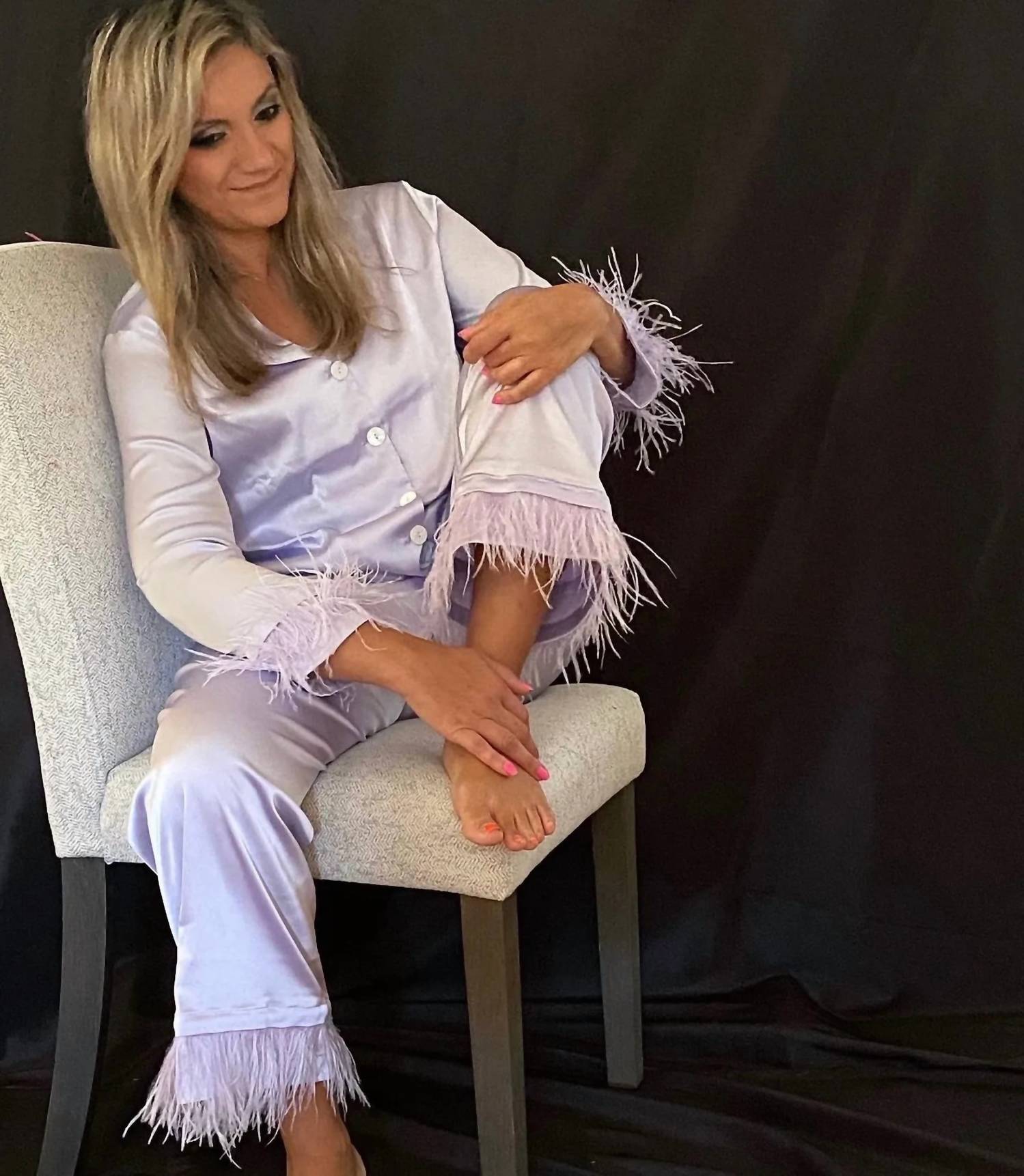 Plume - Satin Pajamas With Removable Feather Trim