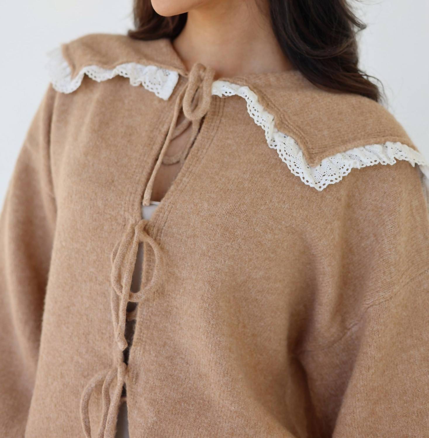Klesis - Opalite Lace Collar Sweater