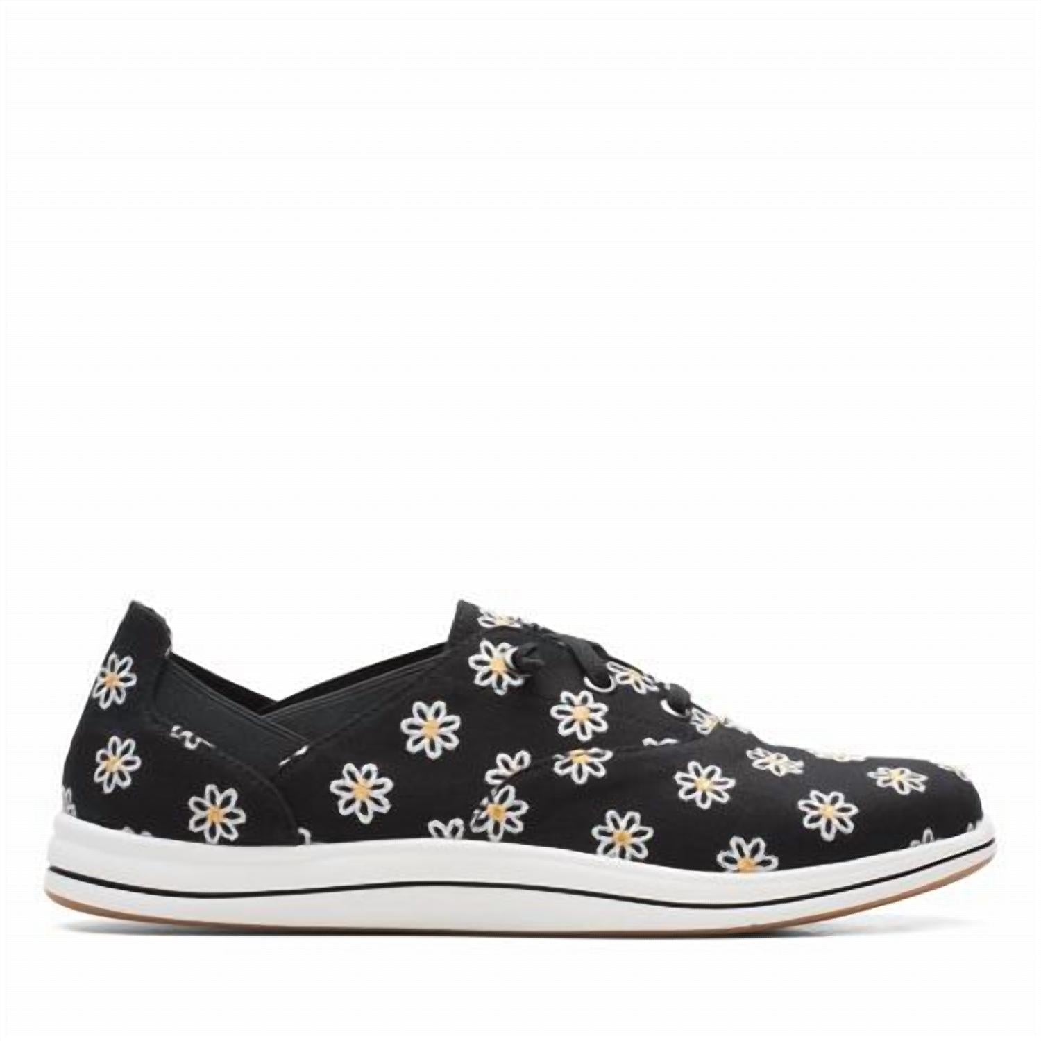 Clarks Women's Cloudsteppers Breeze Ave Lace Up Sneaker in black canvas - women's sneaker