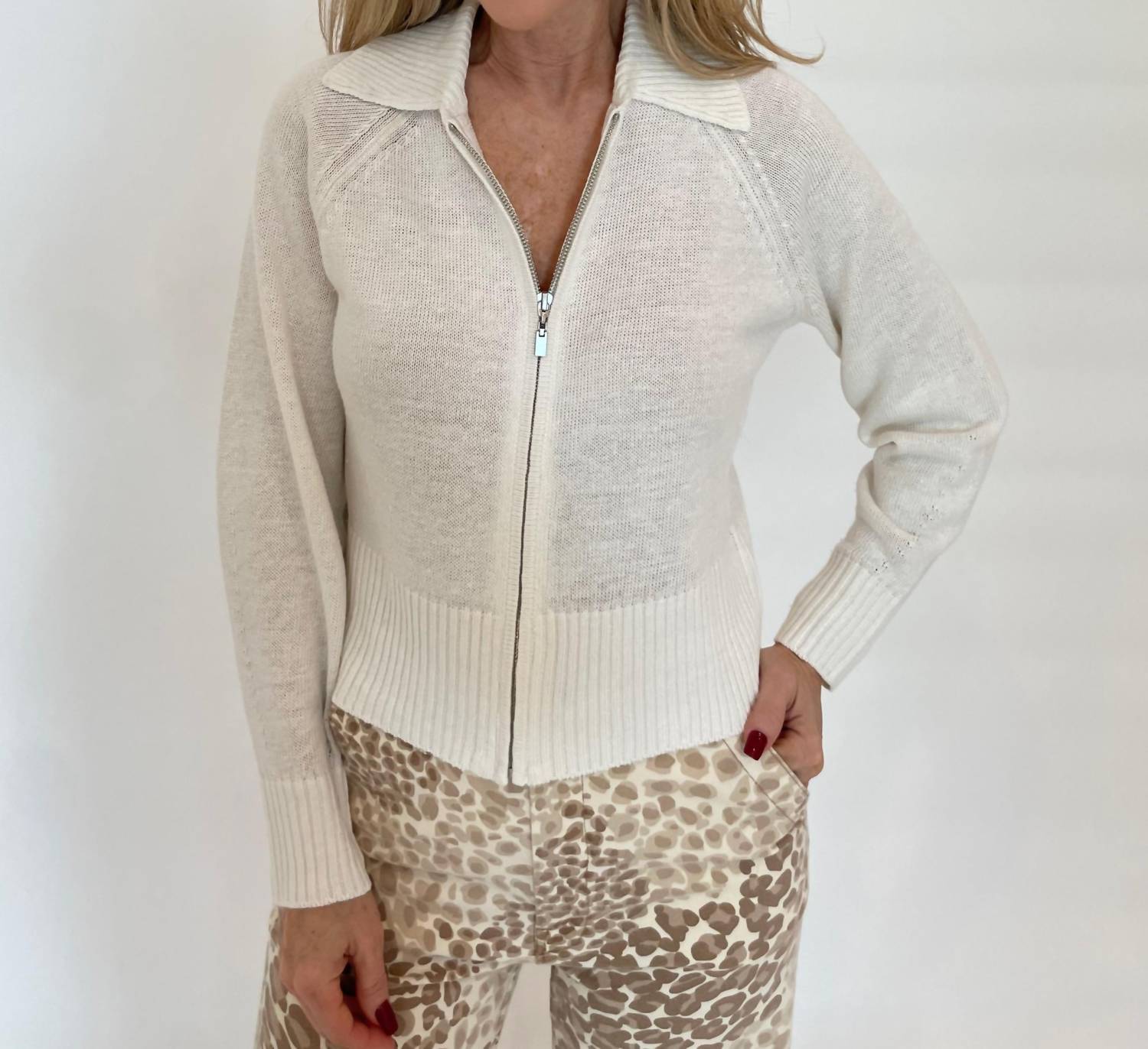 Kinross - Elan Crop Zip Cardigan