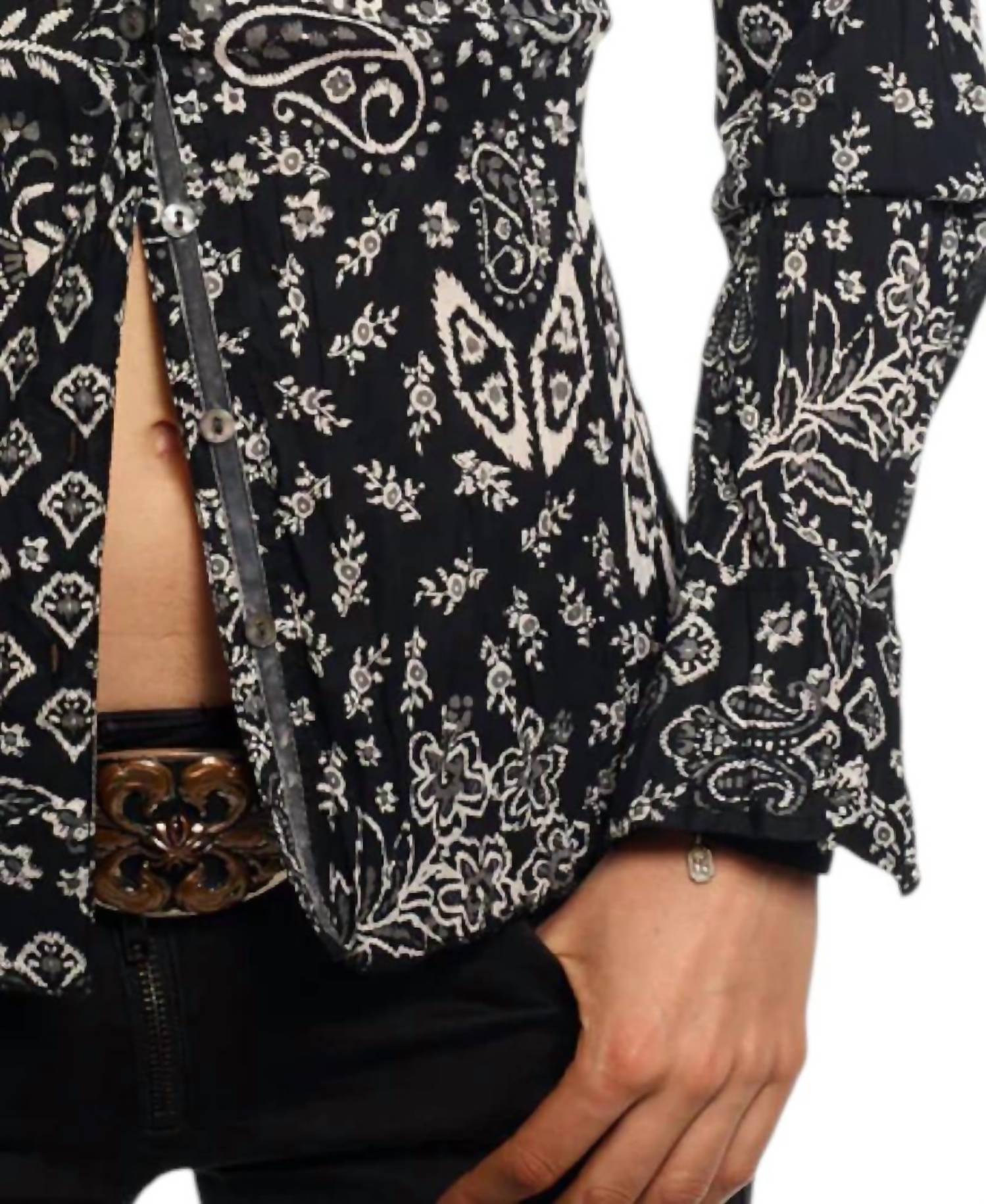 Cino - Indonesia Button Down Blouse