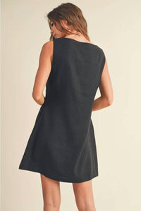 Miou Muse - Sleek Linen Mini Dress