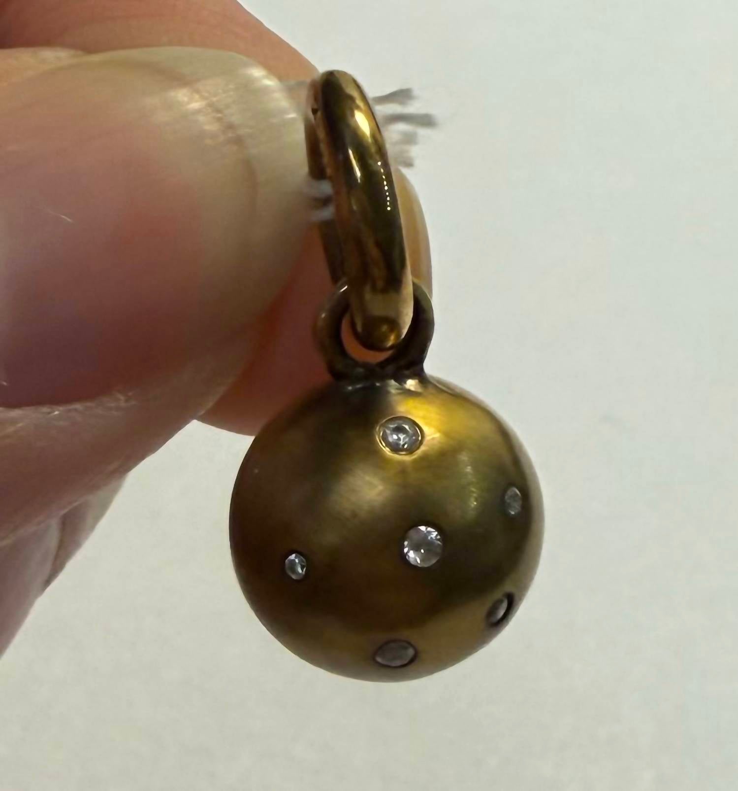 Story Jewellery - Women's Starry Globe Charm