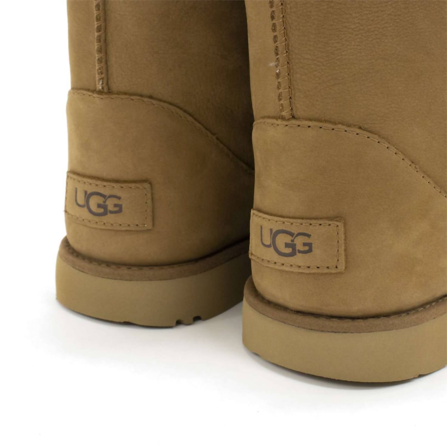Ugg - Kid's Classic Ii Weather Short Boot