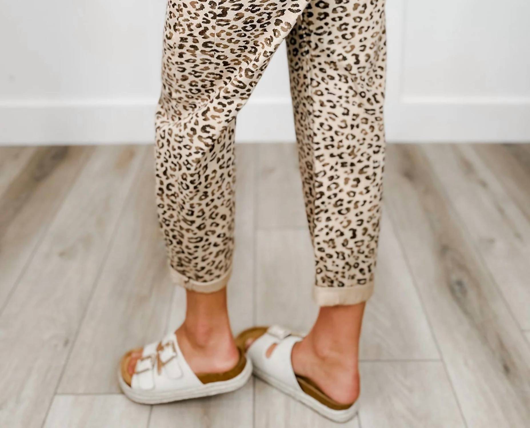 Risen - Iris High-rise Barrel Leg Cropped Jeans