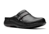 Clarks - Women's Un Loop Ease Loafer