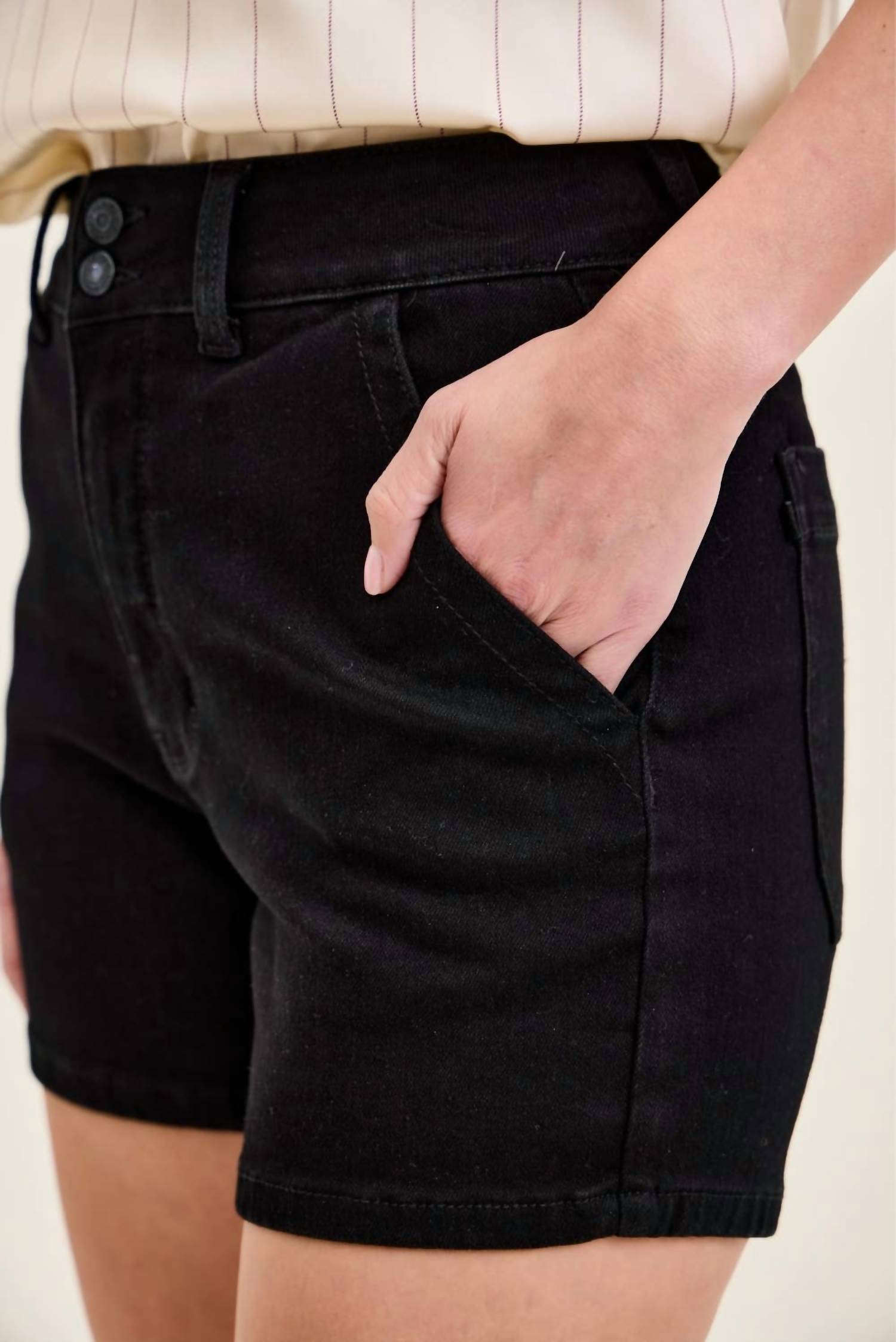Judy Blue - High Waist Trouser Shorts