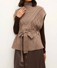 Marie Oliver - Hampton Popover Sweater