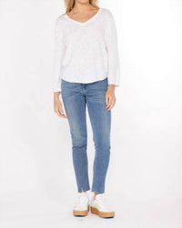 Mododoc - Lightweight V-neck Sweater