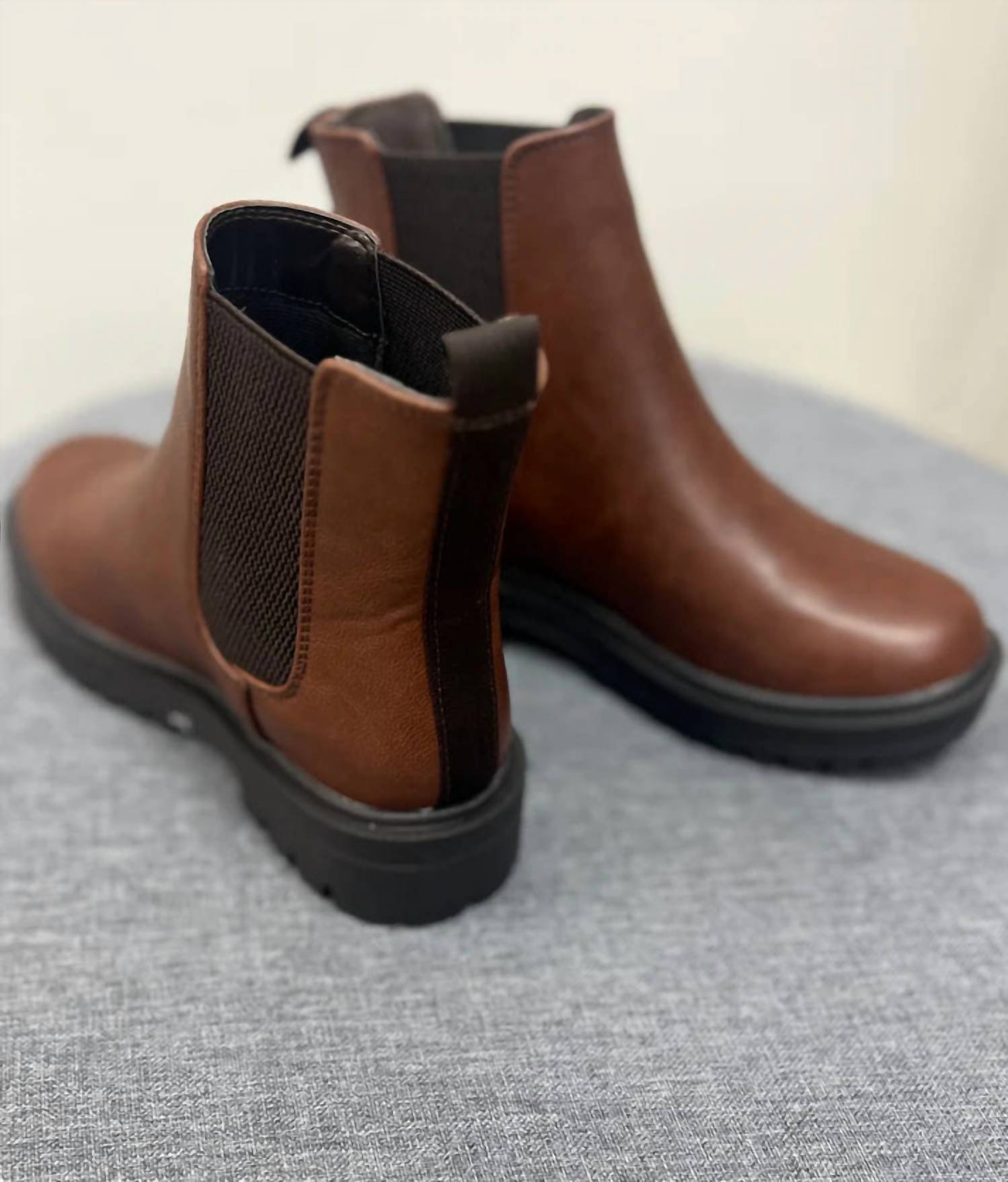 Soda - Womens Paden Low Heel Ankle Boots