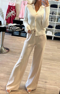 Amanda Uprichard - Mariko Pant