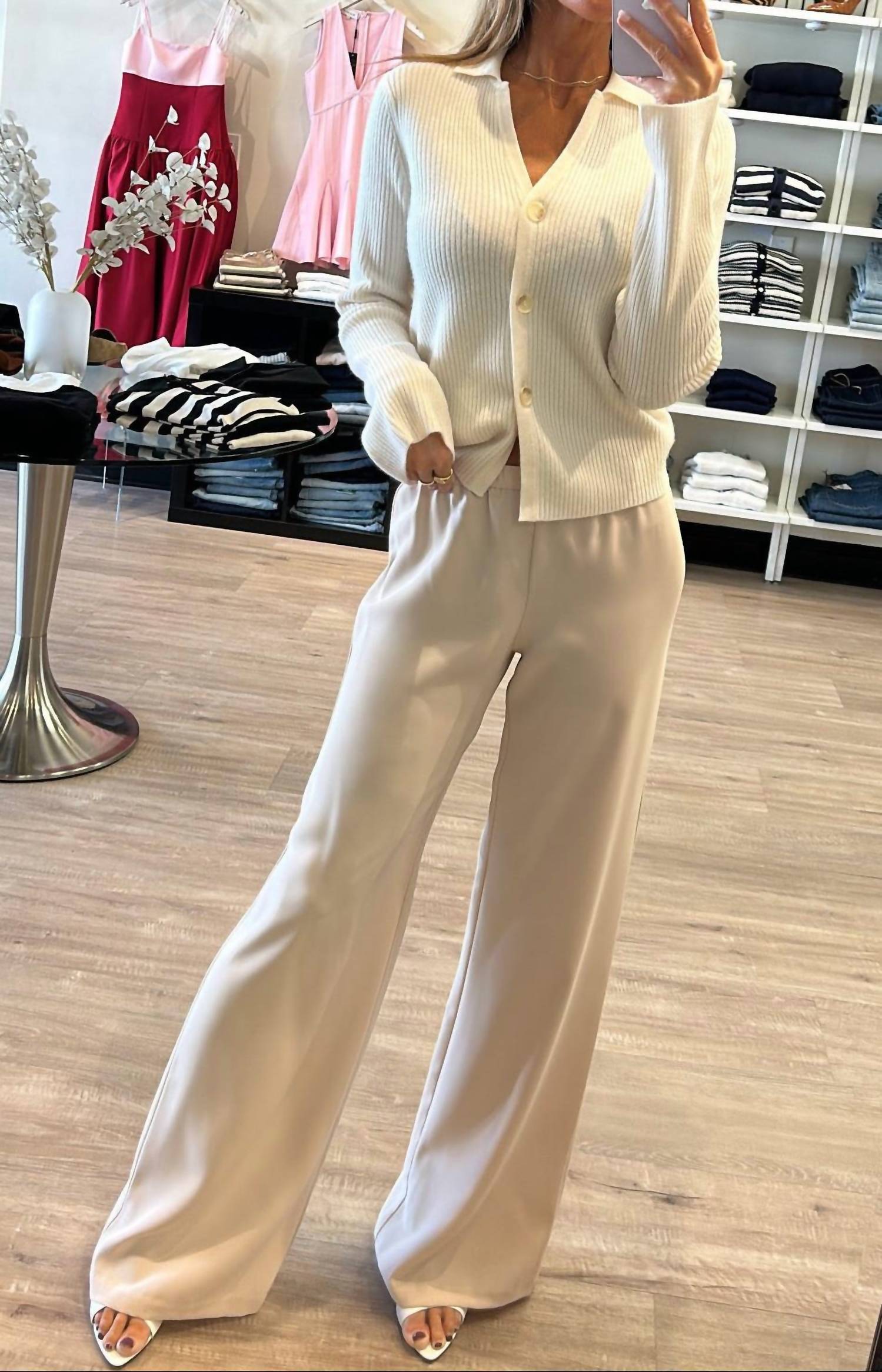 Amanda Uprichard - Mariko Pant