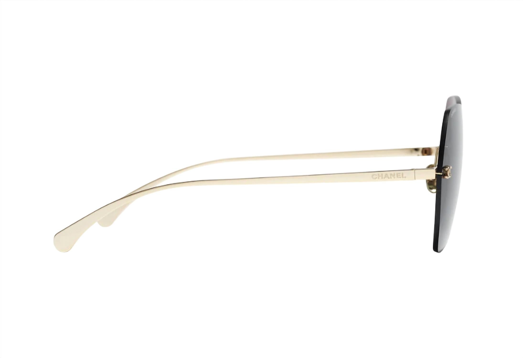Chanel - Square Non Polarized Sunglasses 4271t C395s4 - 61