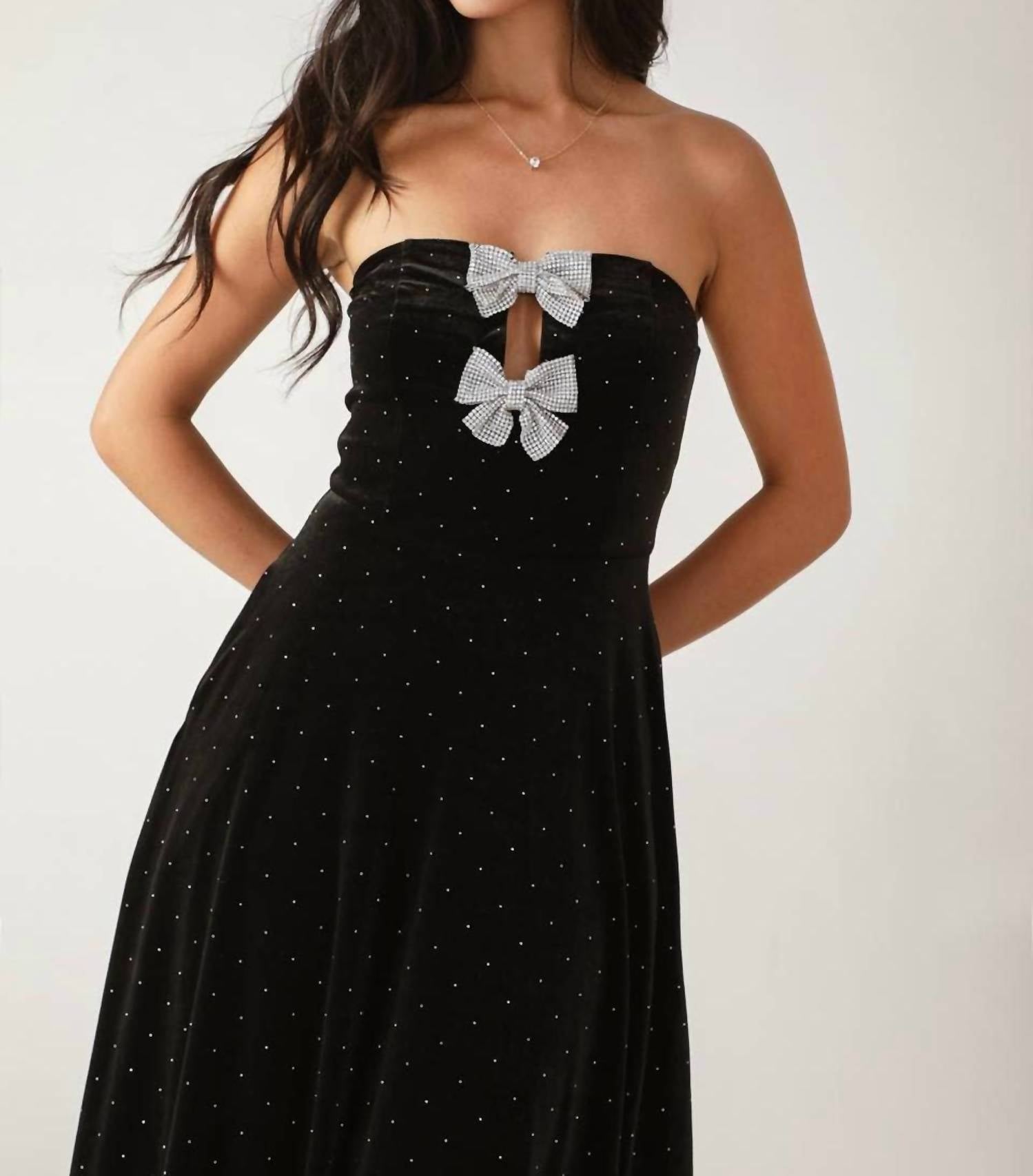 Flying Tomato - Embellished Velvet Midi Dress