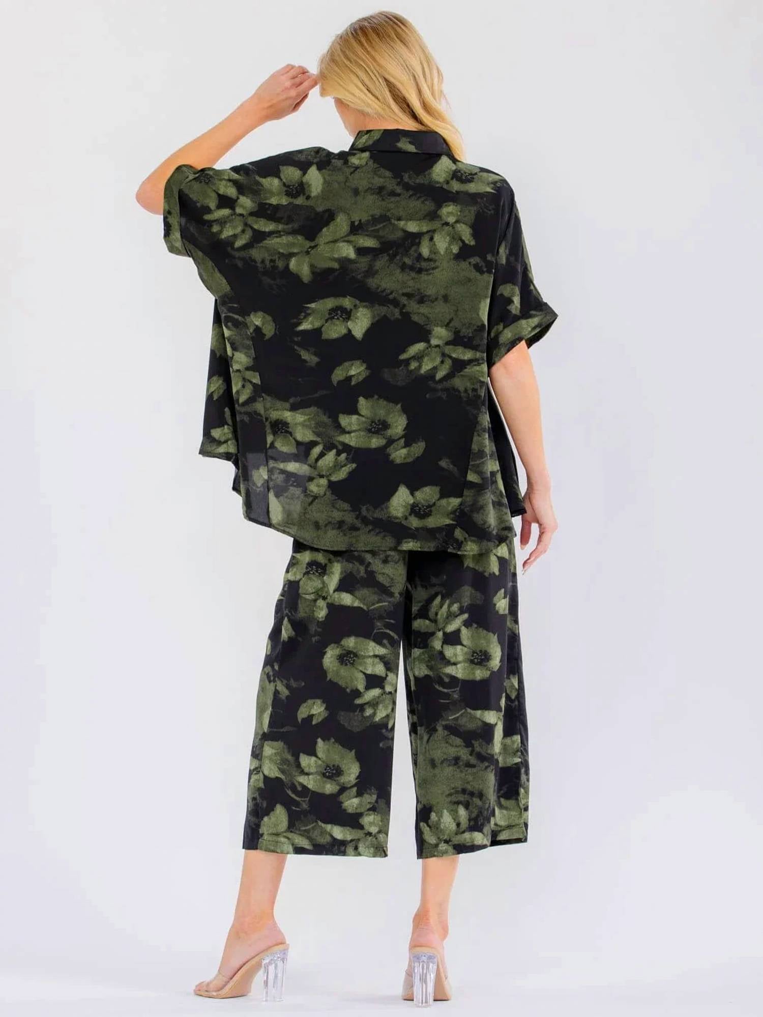 Little Secret Of Mine - Short Sleeve Blouse & Elastic Waist Pockets Pants 2-piece Set