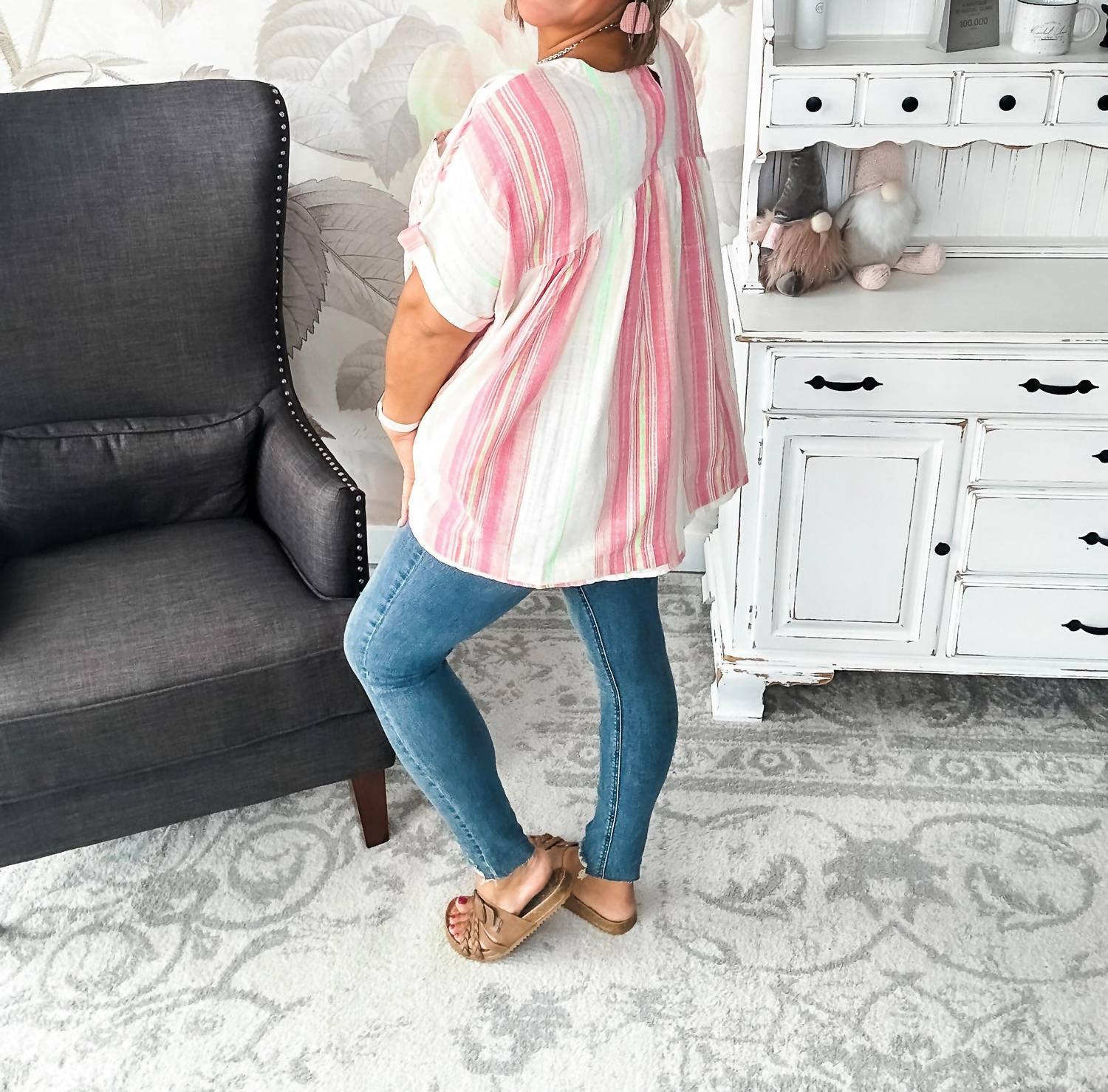 Sage+Fig - In My Mind Babydoll Short Sleeve Top