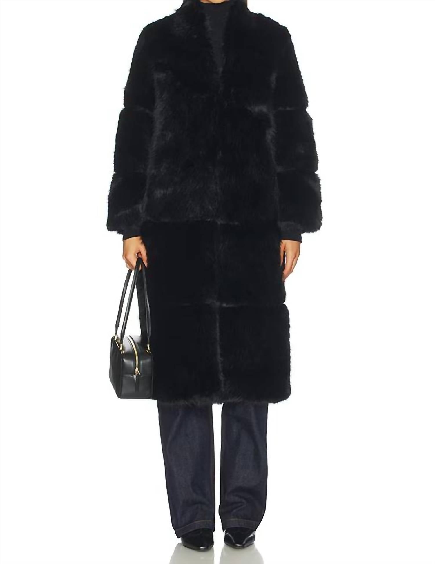 Apparis - Sylke Sable Coat