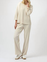 Joseph Ribkoff - Relaxed Pleated Trousers